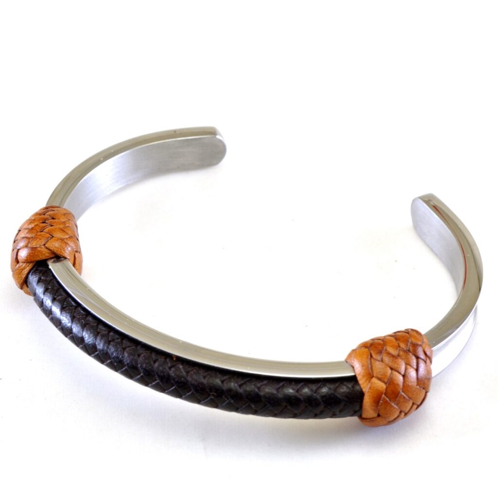 Pulsera Hermes en cuero y plata