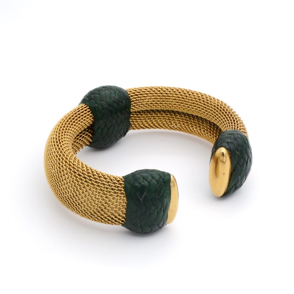 Pulsera Maya en acero dorado