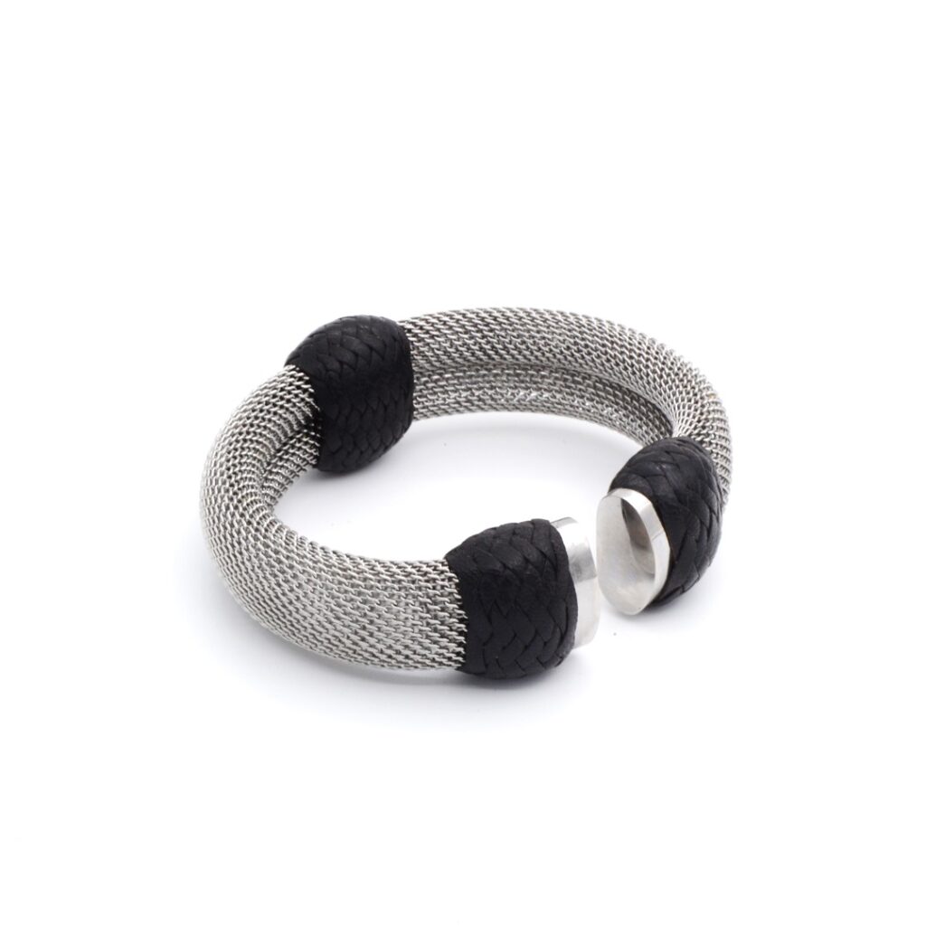 Pulsera Maya en acero y cuero