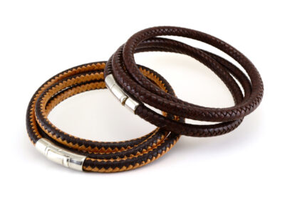 Pulsera de cuero y plata Triple Mortal 1